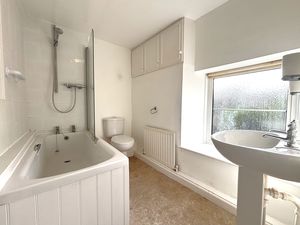 Bathroom- click for photo gallery